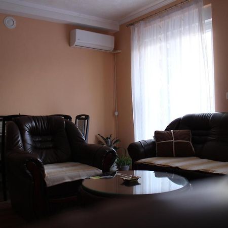 טרביניה Apartman Anja מראה חיצוני תמונה